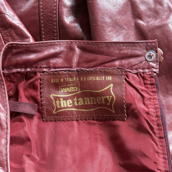 Vintage Montgomery Ward The Tannery Leather Skirt 17/18 Wine Red Knee Length - Picture 5 of 15